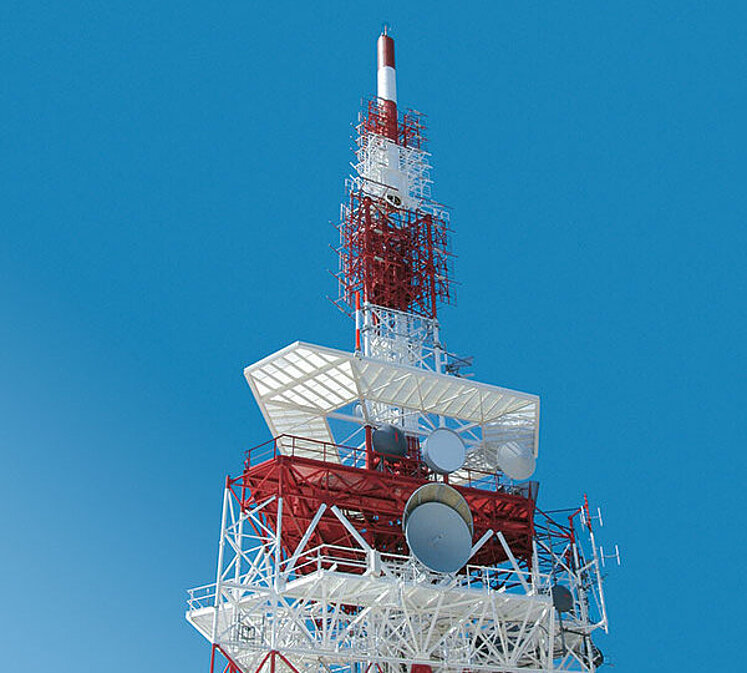 transmitter mast